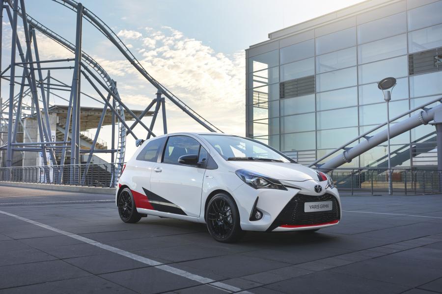  Toyota Yaris GRMN 2017 года  (фото 20 из 51)